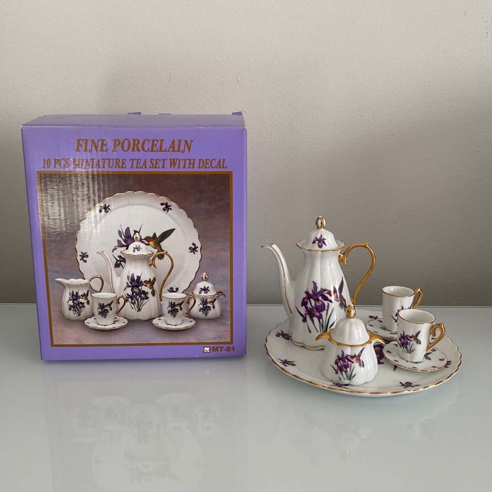 Fine Porcelain 9 Pcs Purple Floral Miniature Tea Set With Decal